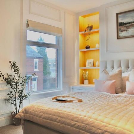 Cosy Renovated House In Warrington Vila Exterior foto